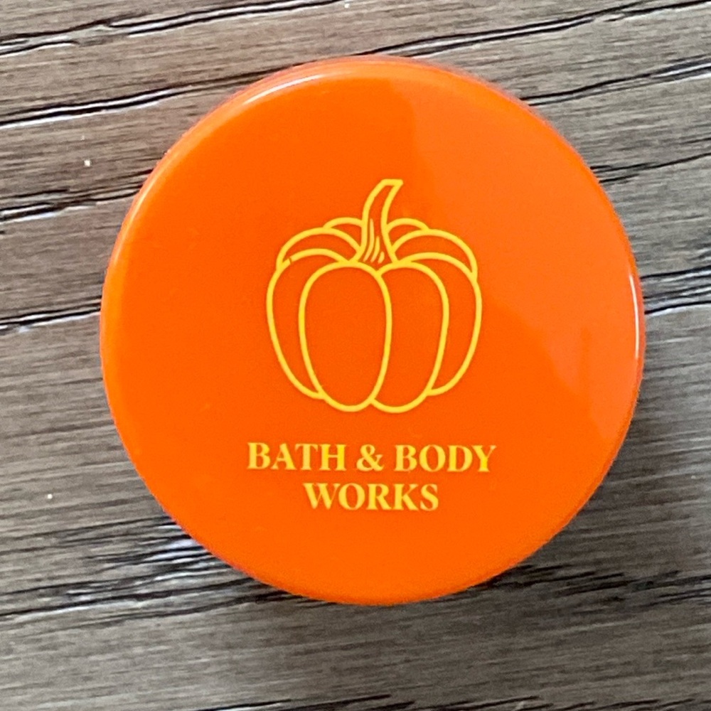 Pumpkin Spice Exfoliating Lip Scrub Brand New Sealed .05 Oz